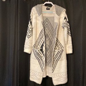 Heimish hooded sweater size 1X/2X